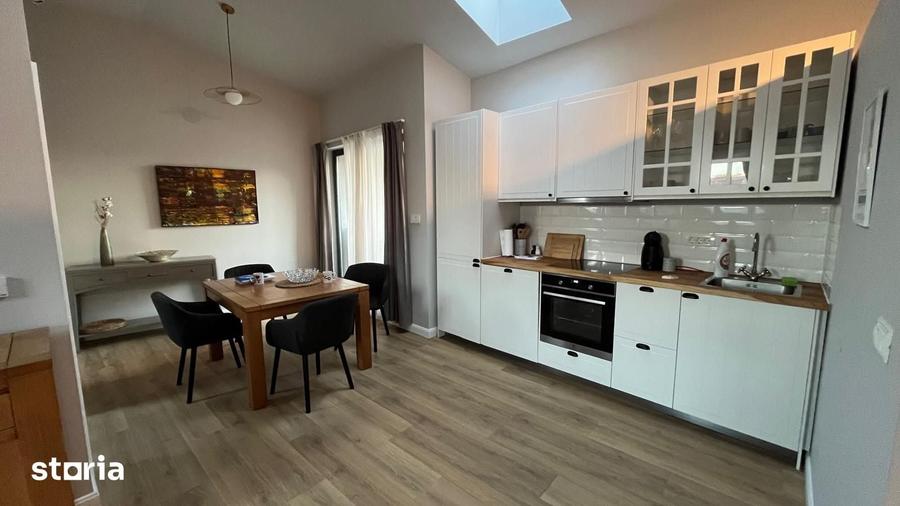 Apartament cu 3 camere în Orașul Nou