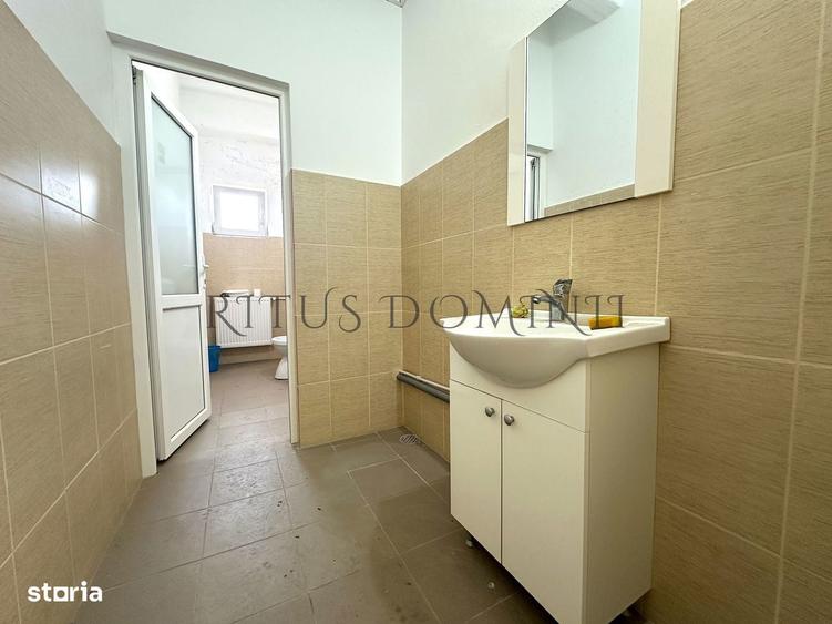 Spațiu comercial, de 298 mp, în Vest