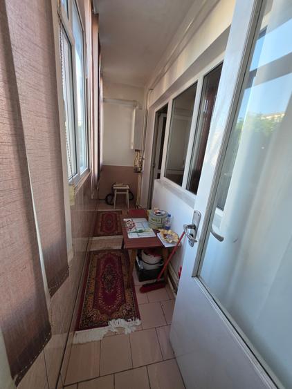 Apartament cu 4 camere decomandat în Vidin-Progresul