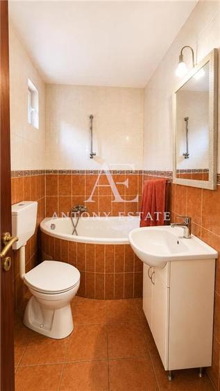 Casă individuală cu 4 camere cu Canalizare în Sântandrei