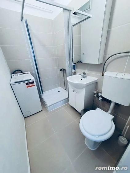 Garsonieră decomandată în Complex Studențesc