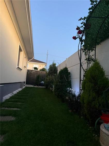 Duplex cu 3 camere cu Teren 260 Mp în Bucovăț (Remetea Mare)
