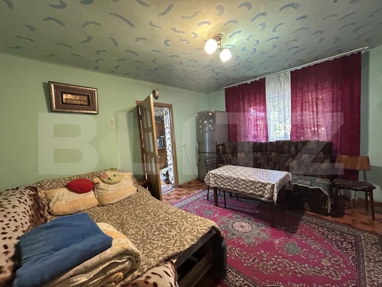 Casă individuală cu 2 camere cu Teren 1000 Mp în Bunești