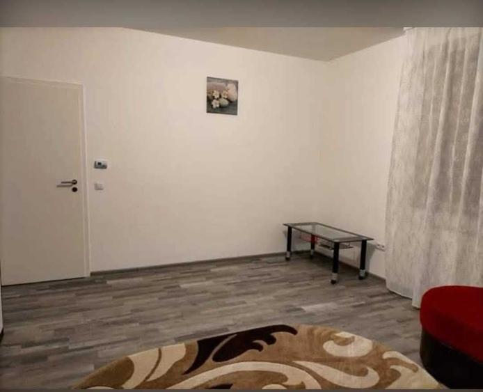 Garsonieră decomandată în Avantgarden