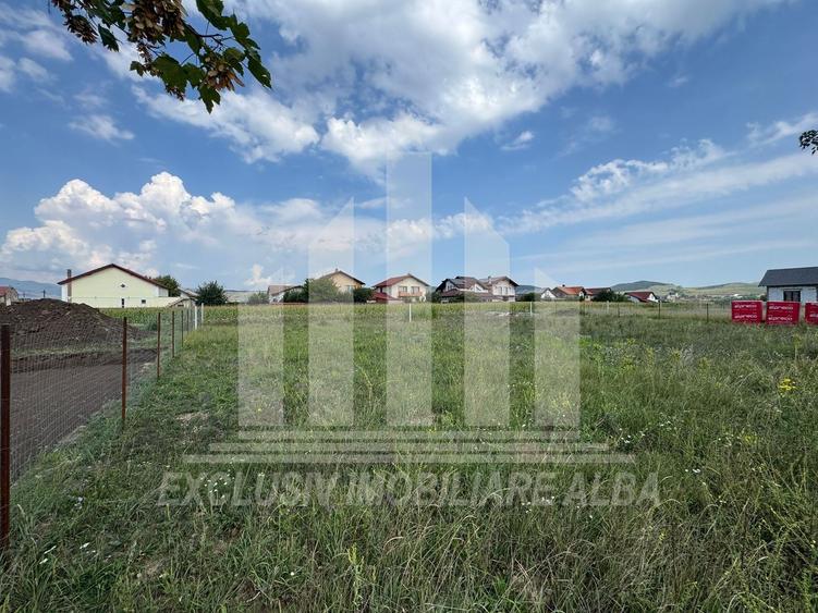 Teren Construcții intravilan de 510 mp, în Micești