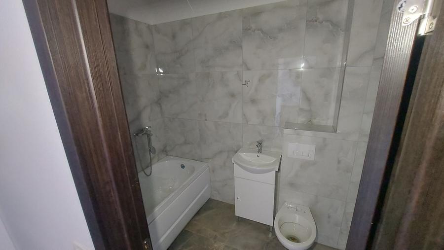 Apartament cu 3 camere decomandat în Sântandrei
