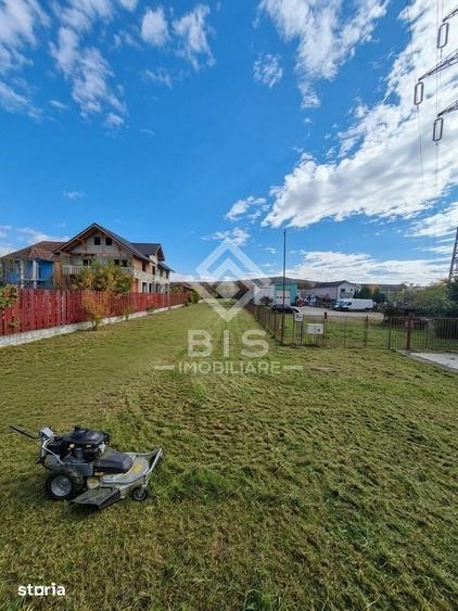 Teren de 2200 mp, în Viișoara