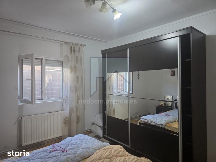 Casă cu 2 camere cu Teren 223 Mp în Central