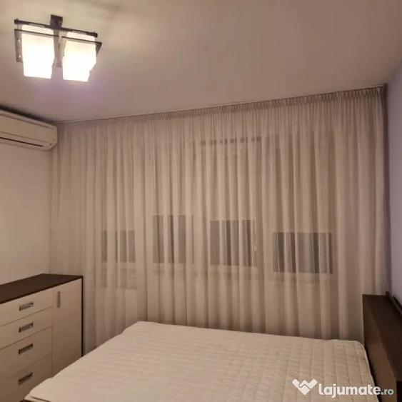 Apartament cu 2 camere semidecomandat în Apusului