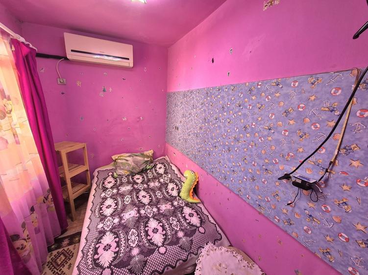 Apartament cu 2 camere decomandat în Confecții