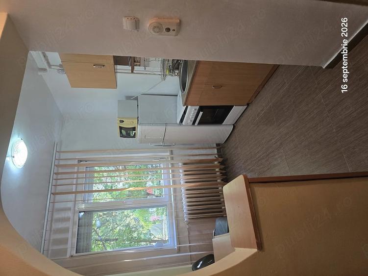 Apartament cu 2 camere semidecomandat în Buda