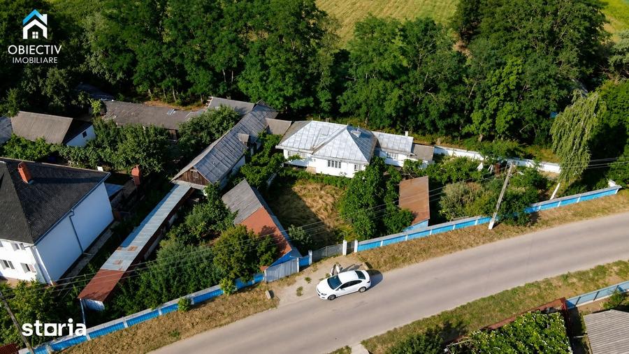 Casă cu 3 camere cu Teren 997 Mp în Central