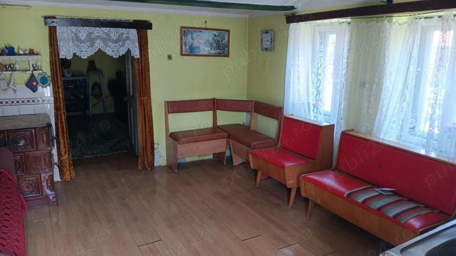 Casă cu 4 camere cu Teren 2000 Mp în Central