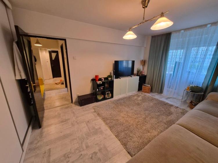 Apartament cu 2 camere decomandat, mobilat în Dorobanți