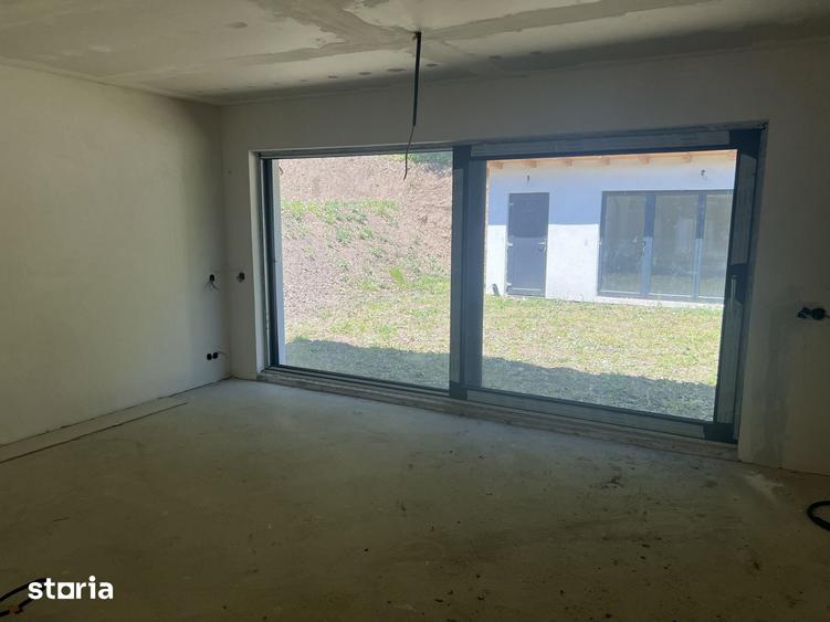 Casă cu 4 camere cu Teren 500 Mp în Baciu