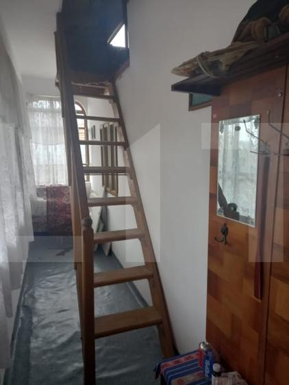 Casă individuală cu 7 camere cu Canalizare în Verguleasa