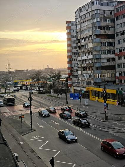 Garsonieră decomandată în Micro 20
