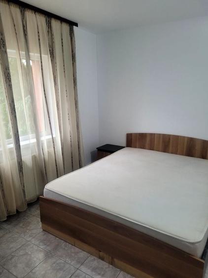 Apartament cu 2 camere semidecomandat în Dorobanți 1