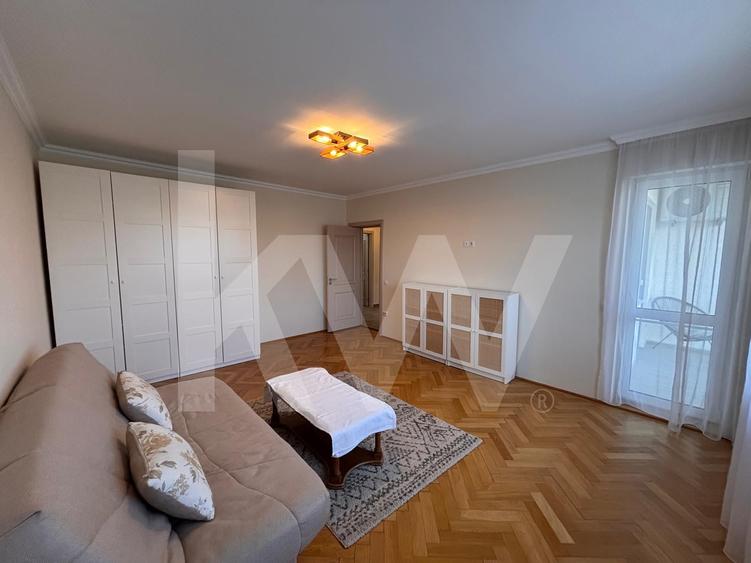Apartament cu 2 camere decomandat, mobilat în Trei Stejari