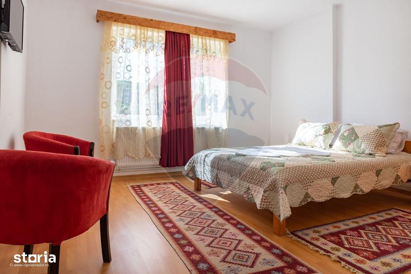 Spațiu comercial, de 710 mp, în Bazna