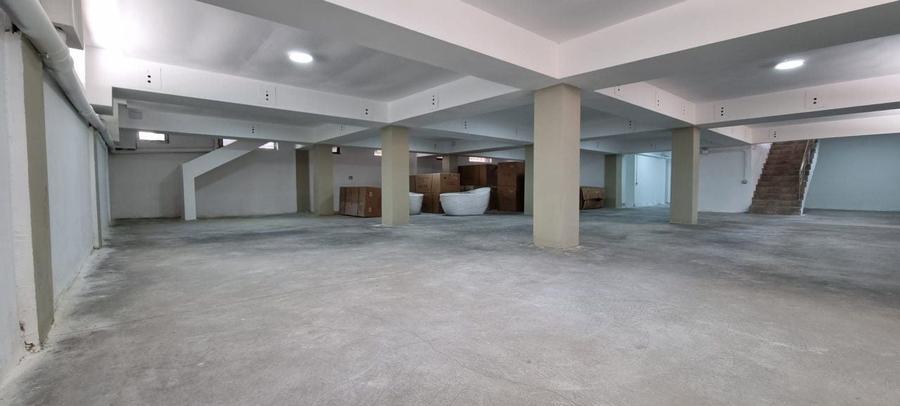 Spațiu comercial, de 340 mp, în Prelungirea Ghencea