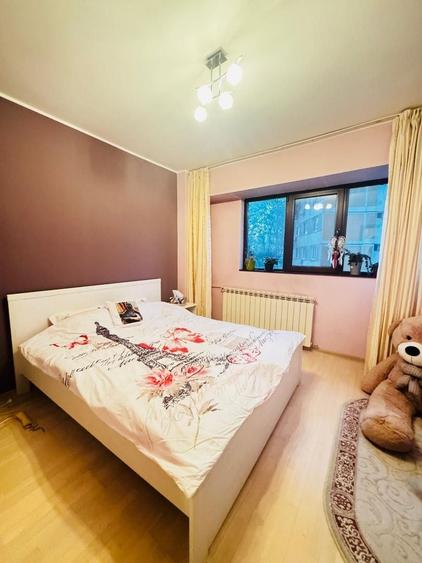 Apartament cu 2 camere semidecomandat, mobilat în Rahova
