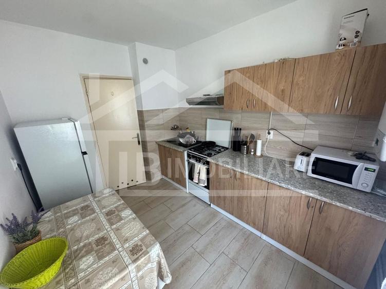 Apartament cu 2 camere decomandat în Cornișa