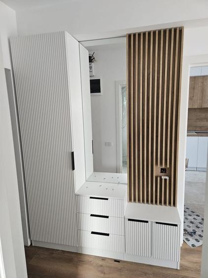 Casă individuală cu 4 camere cu Canalizare în Central