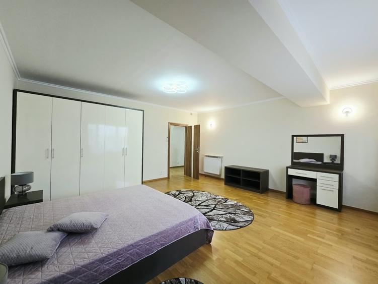 Apartament cu 3 camere în Dorobanți