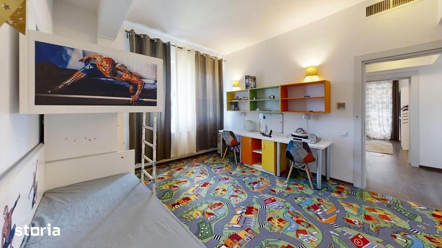 Apartament cu 3 camere în Dămăroaia