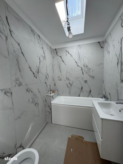 Casă cu 3 camere cu Teren 370 Mp în Central