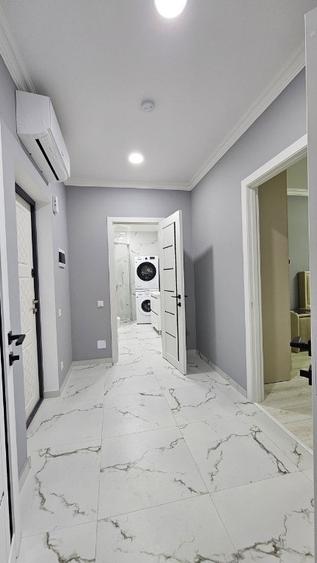 Apartament cu o camera de vanzare Tractorul - 3