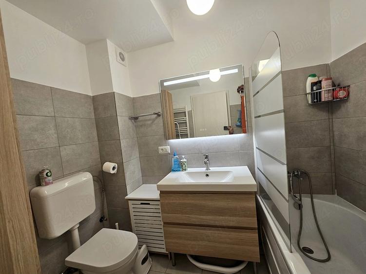 Apartament cu 2 camere decomandat în Central