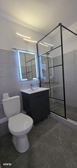 Apartament cu 2 camere decomandat în 13 Septembrie