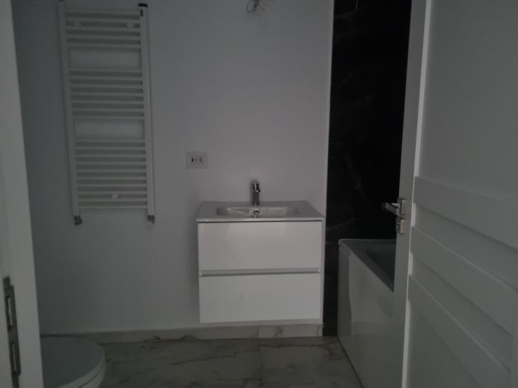 Apartament cu 2 camere decomandat în Militari