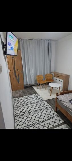 Garsonieră decomandată în Micălaca