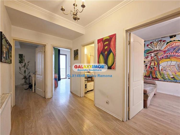 Casă cu 6 camere cu Teren 276 Mp în Est