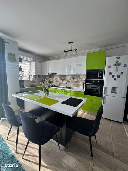 Apartament cu 3 camere în Grigorescu