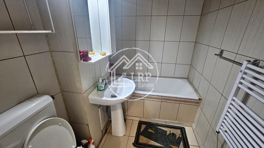 Apartament cu 3 camere decomandat, mobilat în Morarilor