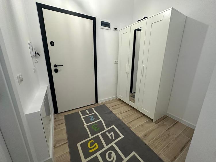 Apartament cu 3 camere în Theodor Pallady