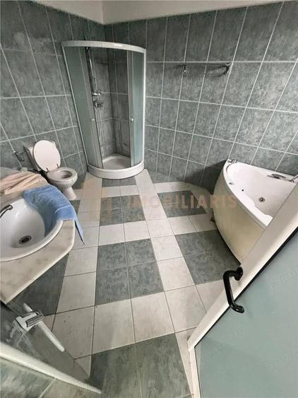 Casă cu Teren 987 Mp în Vasile Alecsandri