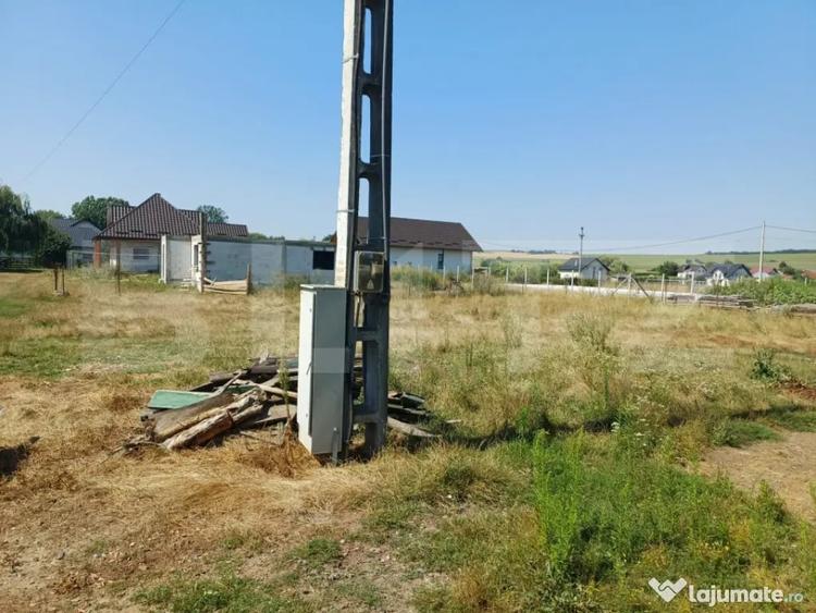 Teren de vanzare intravilan, 808 mp, zona Costana - 6
