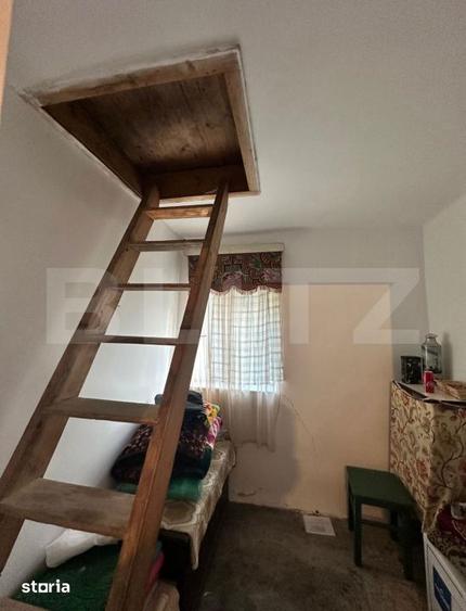 Casă cu 2 camere cu Teren 690 Mp în Petrești