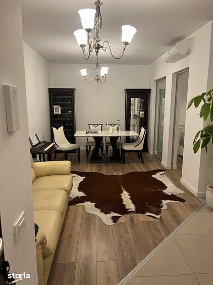 Apartament cu 3 camere decomandat în Splaiul Independenței