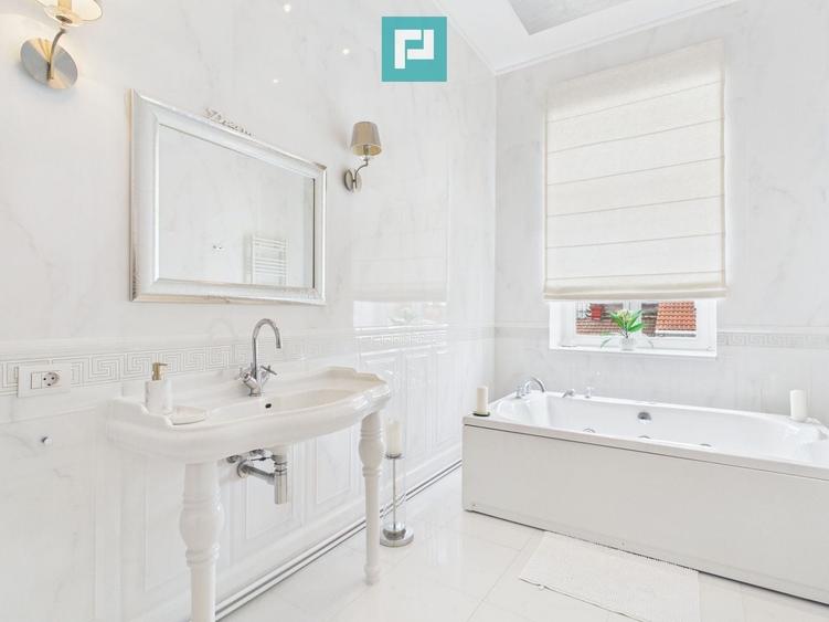 Apartament cu 3 camere, mobilat în Central