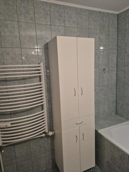 Apartament semidecomandat în Olteniței