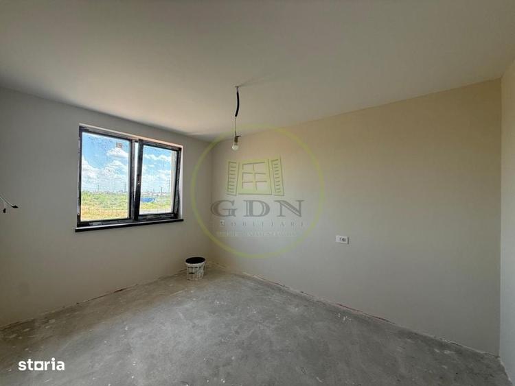 Casă cu 4 camere în Bariera Vâlcii
