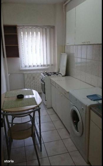 Garsonieră decomandată în Rahova
