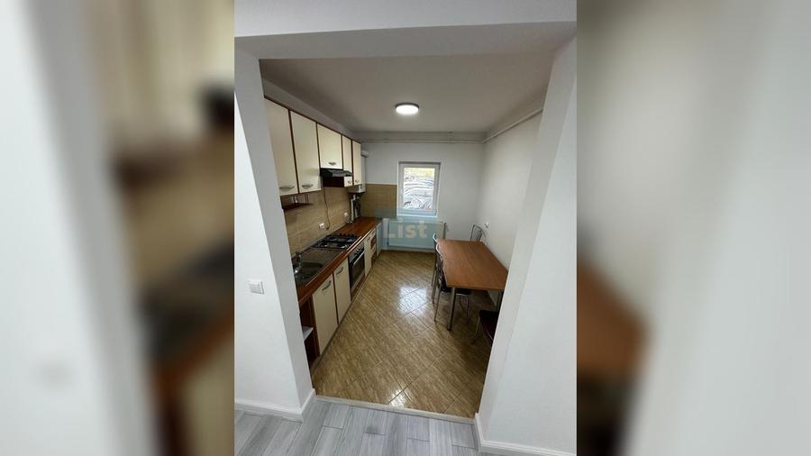 Apartament cu 3 camere decomandat în Nord