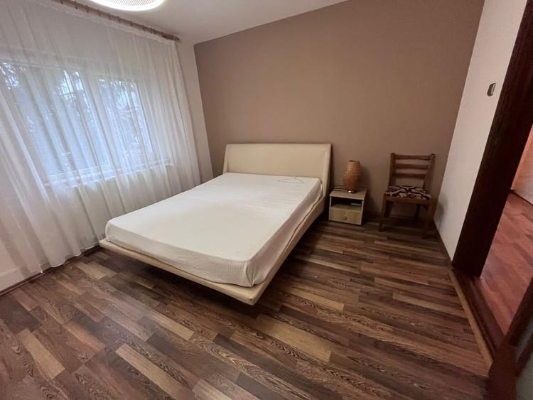Apartament cu 4 camere decomandat, mobilat în Brazda lui Novac